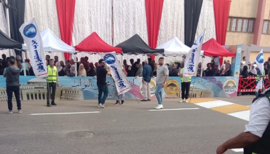 جانب من توافد  الناخبين للجان الطالبية