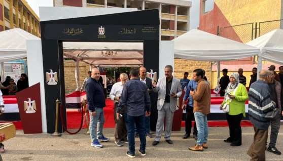 جانب من انتخابات مدرسة الوراق