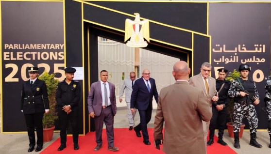 اللواء أركان حرب مهندس "مختار عبد اللطيف " رئيس الهيئة العربية للتصنيع