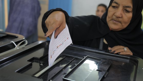 جانب من الانتخابات في لجان النزهة ومصر الجديدة 