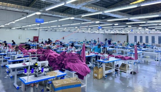 صناعة الملابس الجاهزة