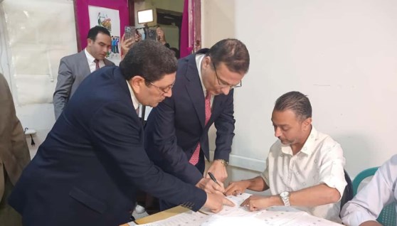 وزير الزراعة يُدلي بصوته في انتخابات مجلس النواب 2025 بالإسكندرية