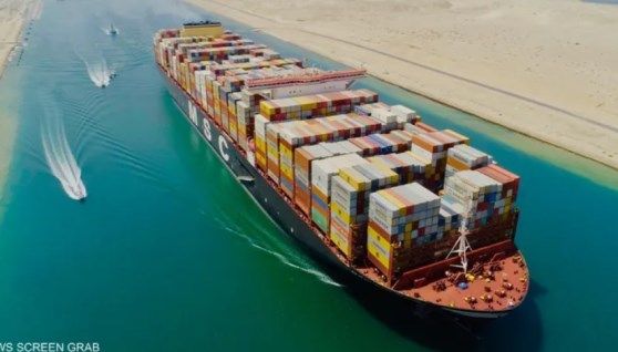 قناة السويس