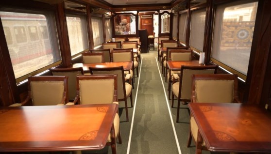 عربات قطار النوم