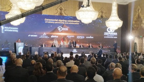 رئيس الوزراء يشهد توقيع شراكات مع 55 شركة تكنولوجية 