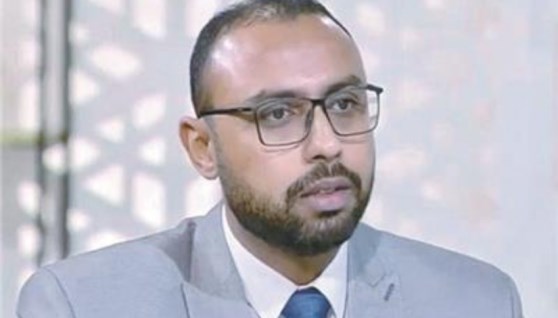  علي الإدريسي، الخبير الاقتصادي