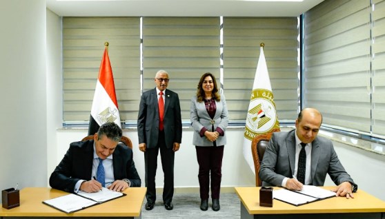 مراسم توقيع بروتوكول تعاون بين جهاز تنظيم إدارة المخلفات (WMRA)، وشركة أسمنت سيناء
