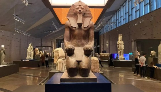 المتحف المصري الكبير