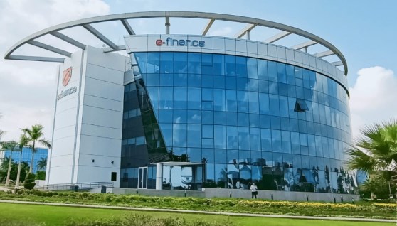 إي فاينانس