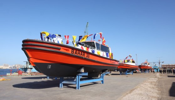 لانشات نقل بحري