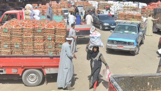 تطوير سوق العبور