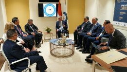 وزير البترول خلالرئيس شركة بي بي البريطانية لقائه 