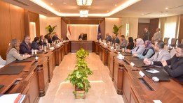 جانب من اجتماع رئيس هيئة الدواء مع ممثلي شركة EXTEDO