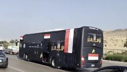 الحافلات التي تجوب الشوارع والميادين الحافلات التي تجوب الشوارع والميادين