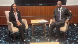 الدكتورة مايا مرسي وزيرة التضامن الاجتماعي، ورؤوف مازو مساعد المفوض السامي