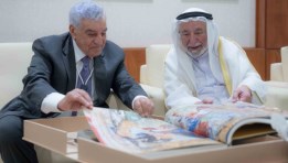  الدكتور زاهي حواس و عضو المجلس الأعلى حاكم الشارقة