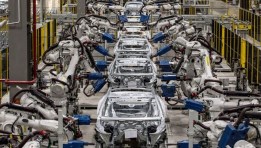 تصنيع السيارات - أرشيفية