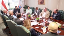 وزير الصحة خلال اجتماعه مع شركة جنرال إلكتريك