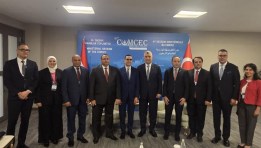 جانب من اللقاءات