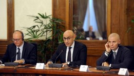 محمد عبد اللطيف وزير التربية والتعليم