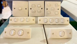 مفاتيح كهرباء - صورة أرشيفية 