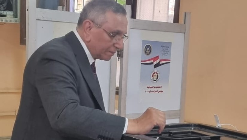  الدكتور عبدا لسند يمامة يدلي بصوته في انتخابات مجلس النواب