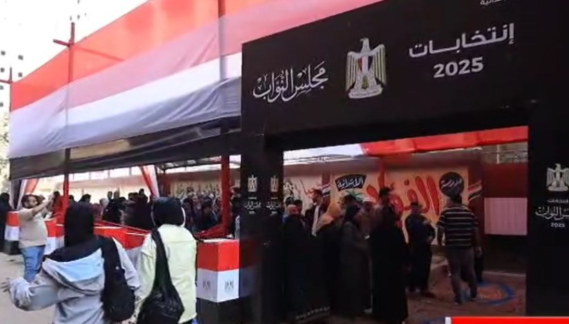 إقبال المواطنين على الإدلاء بأصواتهم