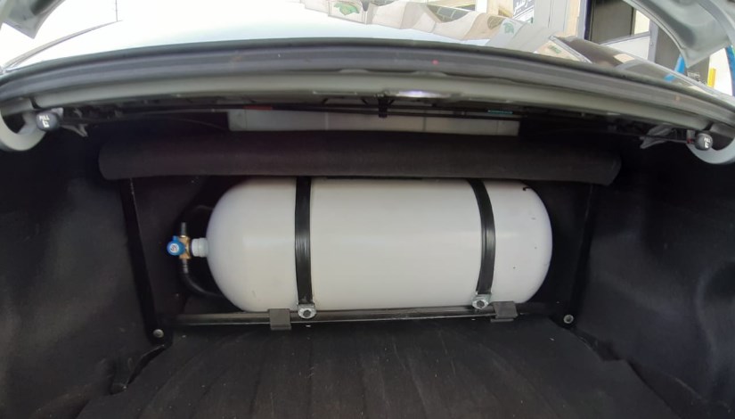 غاز السيارات