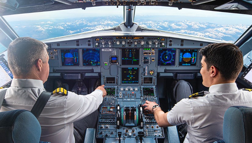 أزمة الطيارين تهدد الطيران الخليجي