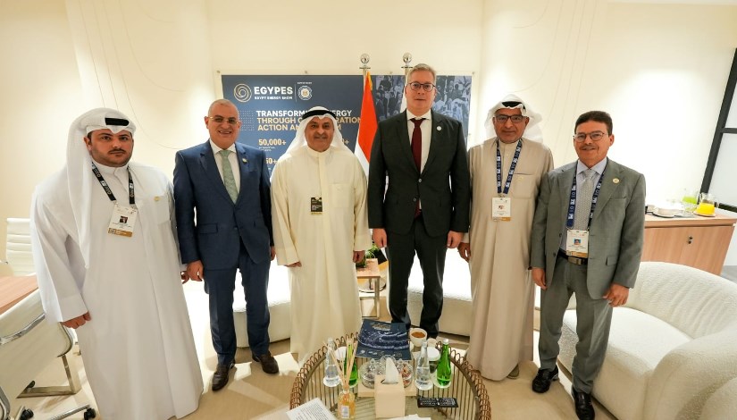 وزير البترول خلال لقائه امين عام أوابك 