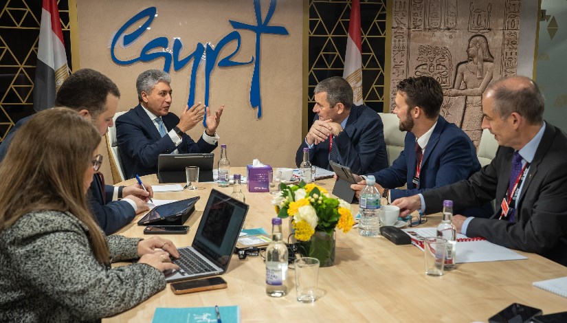 جانب من لقاءات وزير السياحة