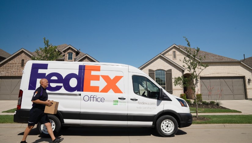 FedEx شركة