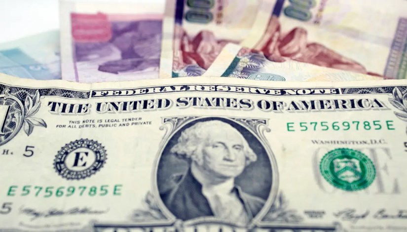 سعر الدولار- أرشيفية