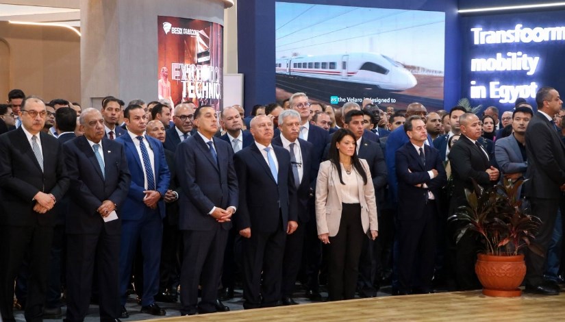 جانب من فعاليات المعرض والمؤتمر الدولي للنقل الذكي