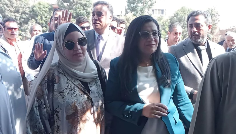 جانب من متابعة انتخابات 2025