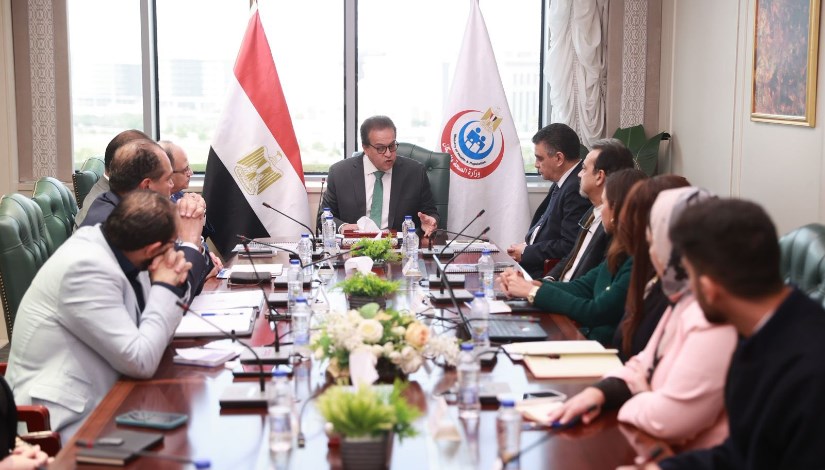 وزير الصحة يعقد اجتماعًا لمتابعة تقييم التكنولوجيا الصحية بالتعاون مع المعهد البريطاني