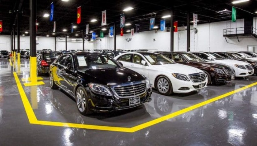 معارض السيارات