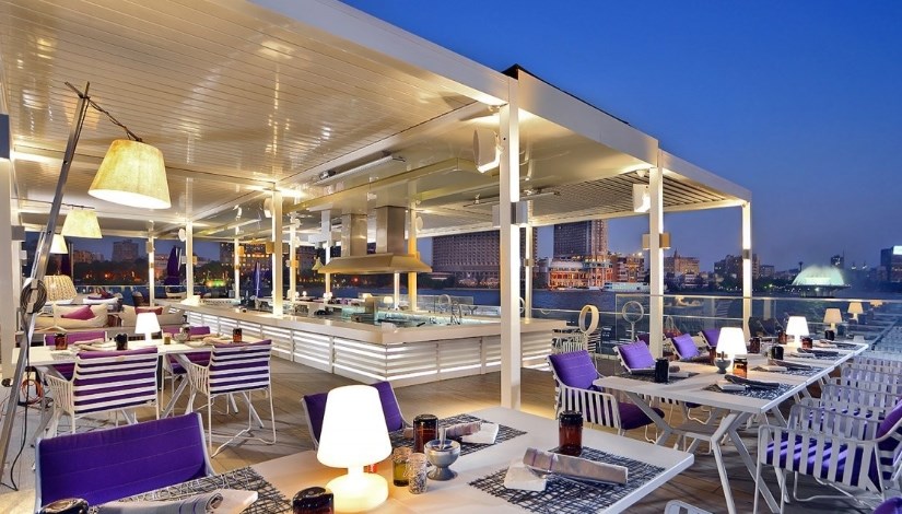 المنشآت والمطاعم السياحية