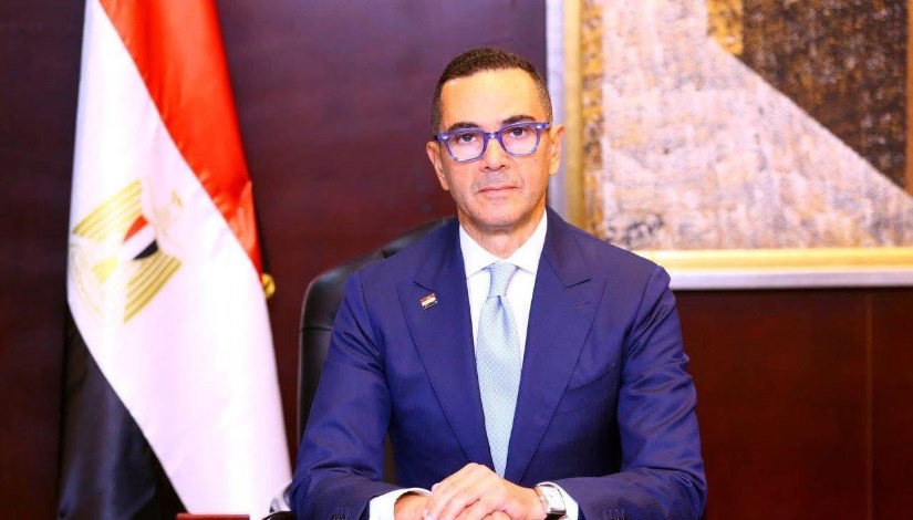  المهندس حسن الخطيب، وزير الاستثمار والتجارة الخارجية