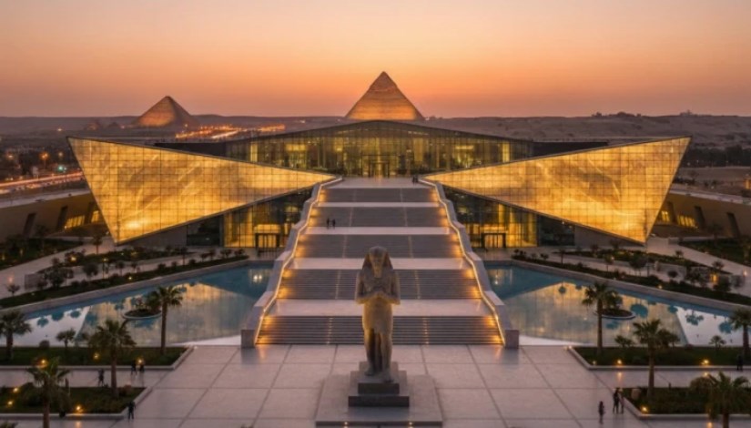 افتتاح المتحف المصري افتتاح المتحف المصري