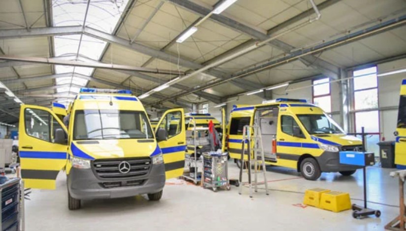  سيارة إسعاف