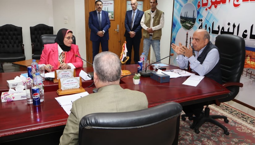  وزير الكهرباء يتفقد محطة توليد كهرباء النوبارية بمحافظة البحيرة