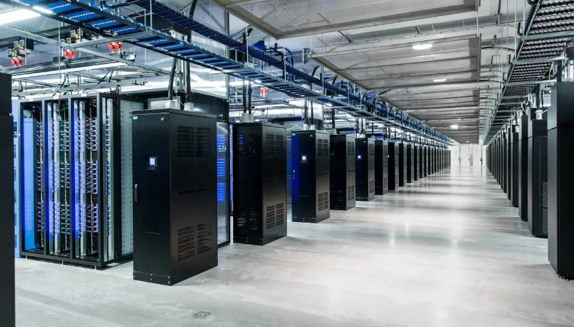 مراكز البيانات- تعبيرية 