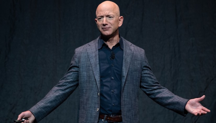 جيف بيزوس مؤسس شركة أمازون