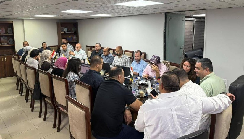 غرفة عمليات تنسيقية شباب الأحزاب والسياسيين 