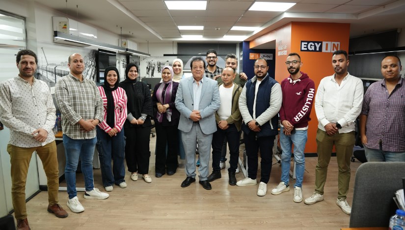 الدكتور عاطف عبداللطيف في ضيافة "إيجي إن" 