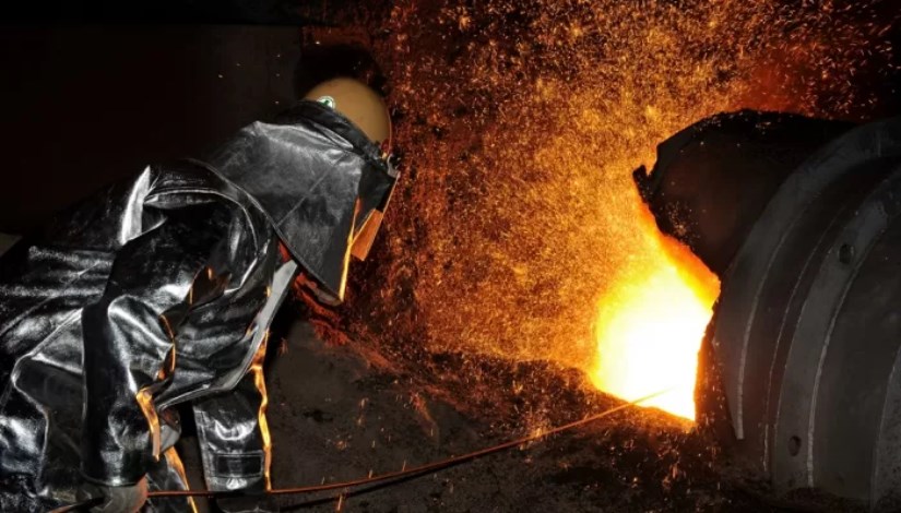 الصلب الخام