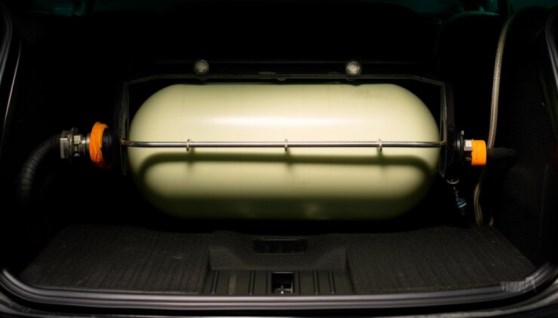 غاز السيارات