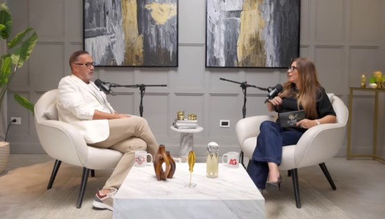 المنتج جمال العدل مع الإعلامية نهى سعد