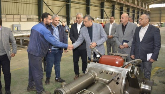 زيارة وزير الإنتاج الحربي لشركة أبو زعبل للصناعات الهندسية